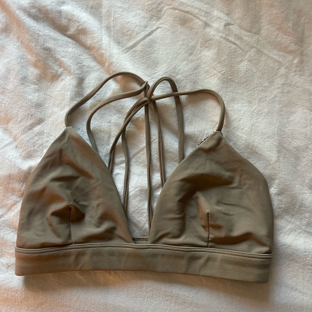 Acacia top